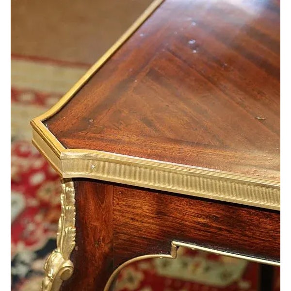 1920s French Louis XV Bronze Mounted Kingwood & Mahogany Writing Table For Sale - Image 4 of 12