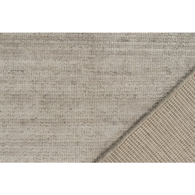 2010s Rug & Kilim’s Plain Modern Rug in Solid Silver-Gray Tone-on-Tone - 12x18 For Sale In New York - Image 6 of 6