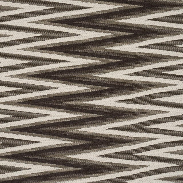 Traditional Sample - Schumacher Wedge Weave Fabric In Green For Sale - Image 3 of 6