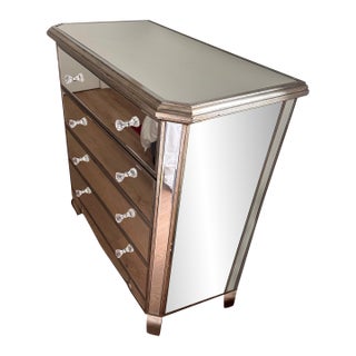 Vintage 4-Drawer Dresser For Sale