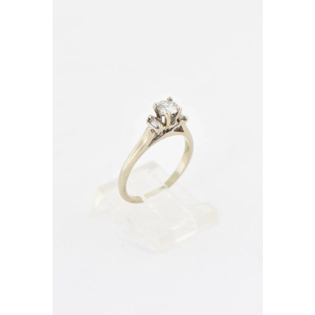 Modern Diamond Solitaire White Gold Engagement Ring size 6.25 For Sale - Image 3 of 7