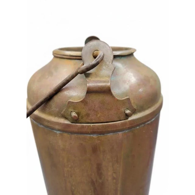 Traditional Antique English Copper Milk Canister W/ Lid & Wood Handle — Edwardian Era For Sale - Image 3 of 11