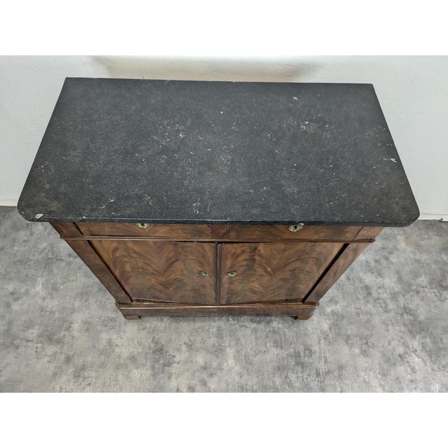 Louis Philippe Buffet in Flamed Mahogany For Sale - Image 3 of 7