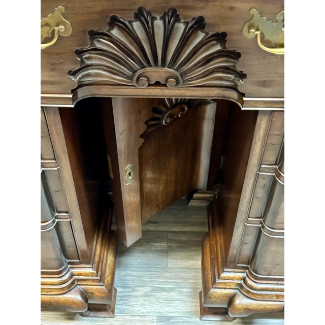 Wood 1970s Newport Rhode Island Style Kneehole Bureau. For Sale - Image 7 of 13