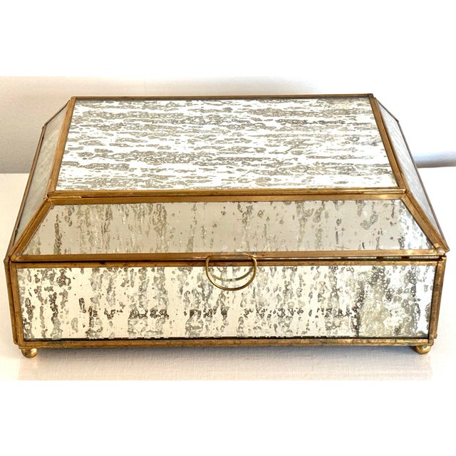 Chelsea House Inc Vintage Brass and Mirrored Mercury Glass Lidded Box For Sale - Image 4 of 10