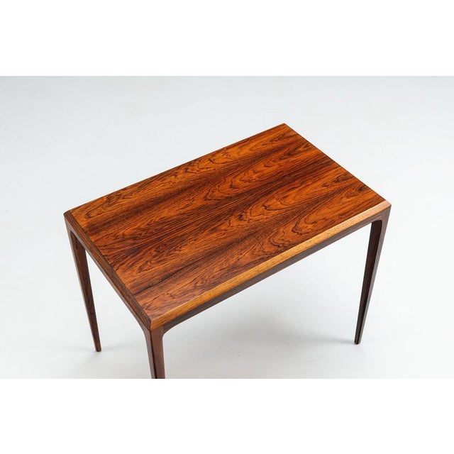 Nesting Tables in Santos Rosewood by Johannes Andersen for CFC Silkeborg, Denmark, 1960, Set of 3 For Sale - Image 7 of 15