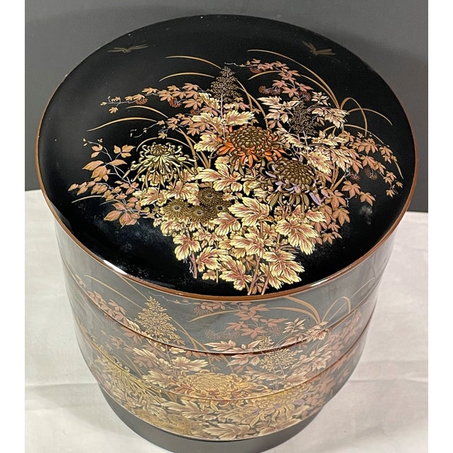 Ceramic 1960s Vintage Shibata Japanese 3 Tiered Black Porcelain Lidded Box Dragonflies Flower For Sale - Image 7 of 8