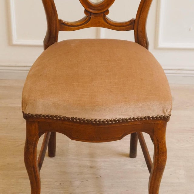Louis Philippe Chair in Walnut, 1860 For Sale - Image 10 of 13