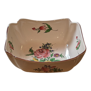 Late 19th Century K&g Luneville "Old Strasbourg" Serving Bowl