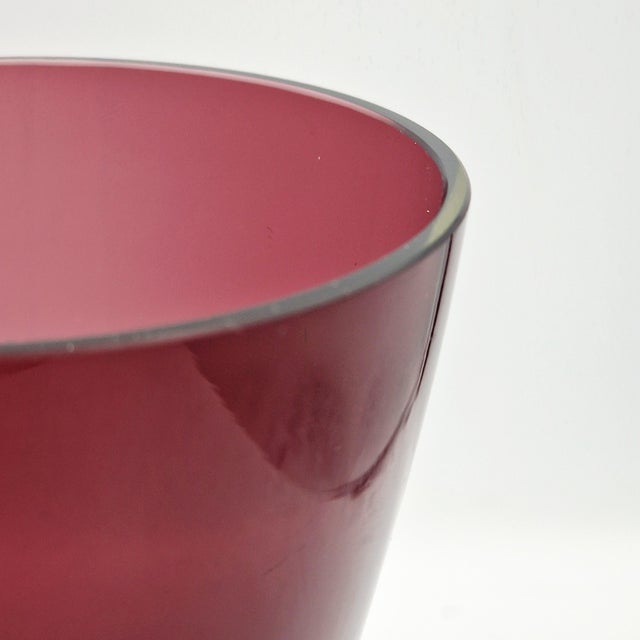 Glass Model 1369 Flindell Vase by Tamara Aladin for Riihimaki / Riihimaen Lasi Oy, Finland, 1960s For Sale - Image 12 of 15