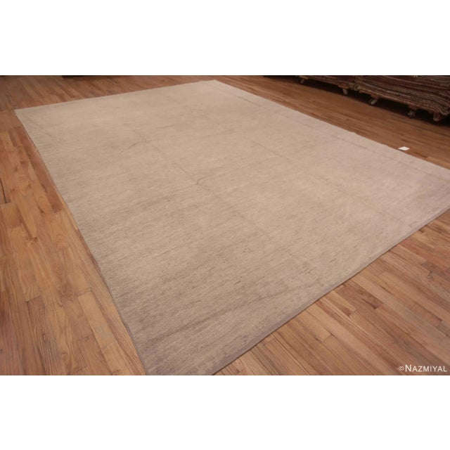 Beautifully Decorative Abstract Solid Minimalist Cream Color Modern Room Size Area Rug, Country Of Origin: Central Asia,...