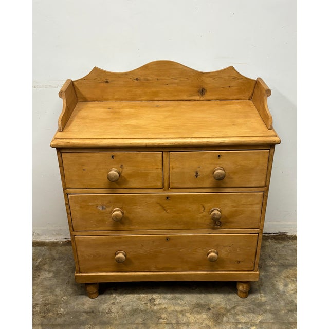 19th Century English Pine Chest of Drawers For Sale - Image 4 of 8