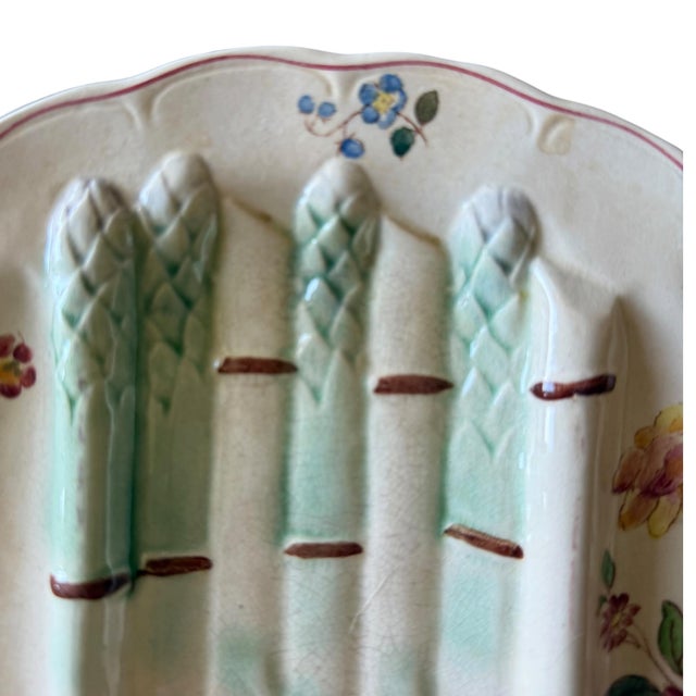 French Provincial Antique French Longchamp Majolica Asparagus Plate C. 1900s - Sold Individually For Sale - Image 3 of 9
