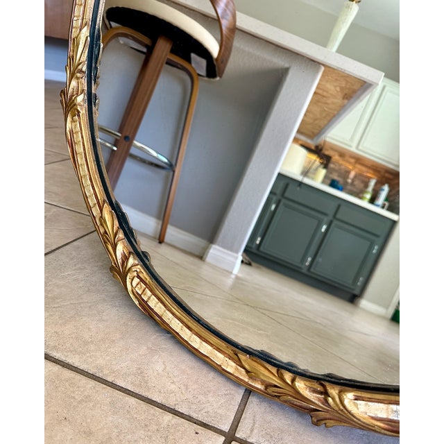 1930s Round French Rococo Style Giltwood Wall Mirror For Sale - Image 12 of 17