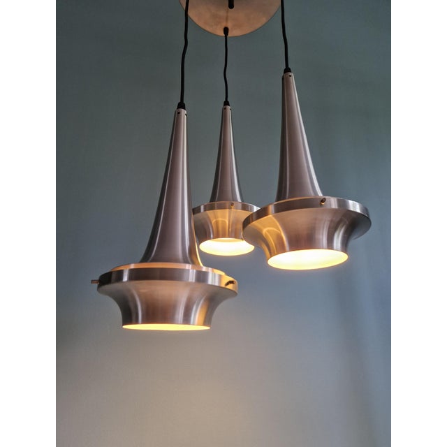 1970s Space Age Brushed Aluminum Cascade Chandelier, 1970s For Sale - Image 5 of 13