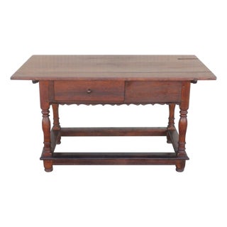 18th Century Pennsylvania Walnut Tavern Table For Sale