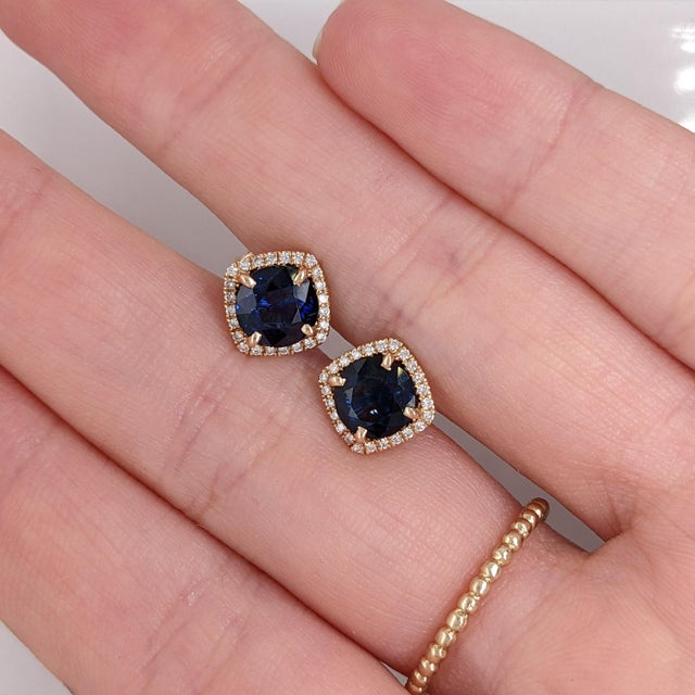 2020s Ceylon Sapphire Stud Earrings With Earth Mined Diamonds: Solid 14k Gold, A Pair For Sale - Image 5 of 9