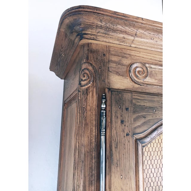 Oak French Provincial Style Display or China Cabinet Buffet Deux Corps For Sale - Image 9 of 13