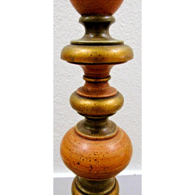 1950s Vintage Parcel-Gilt Wood Candlestick Floor Lamp With Acanthus Leaf Accent Italy For Sale - Image 5 of 16