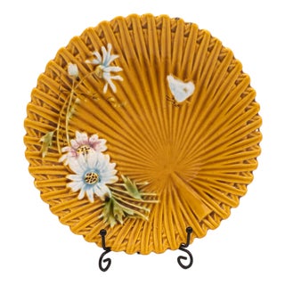 Antique Art Nouveau Yellow Majolica Marguerite Plate from SMF Schramberg, 1920s For Sale