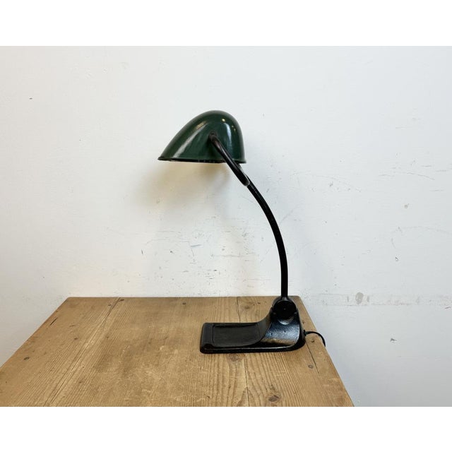 Vintage green enamel bauhaus table lamp made by bur ( bünte und remmler ) in germany during the 1930s. Cast iron base....