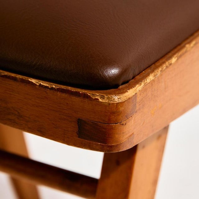 Vintage Side Chair in Oak For Sale - Image 6 of 18