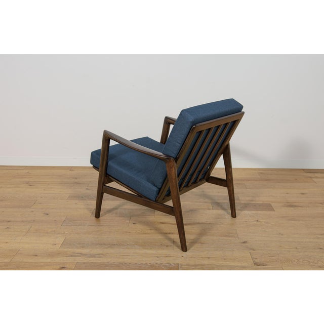 Model 300-139 Chair from Swarzędz Furniture Factory, 1960s For Sale - Image 4 of 18