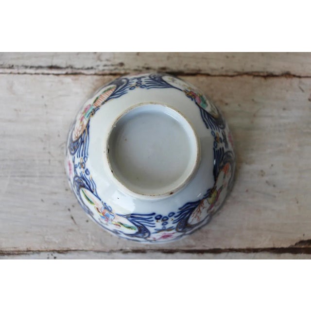 18th Century Qianlong Porcelain Bowl Depicting Scenes For Sale - Image 11 of 13