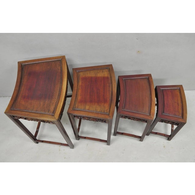 Wood Vintage Chinese Carved Hardwood Curved Frame Nesting Side Tables - Set of 4 For Sale - Image 7 of 18