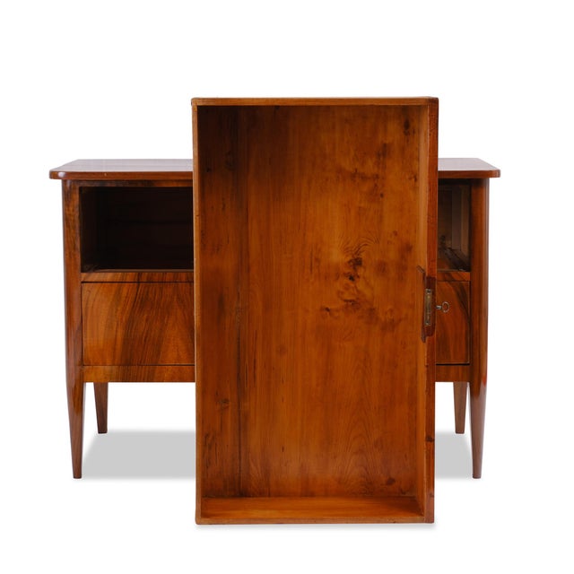 Biedermeier Chest of 2 Drawers in Walnut, 1820 For Sale - Image 10 of 11