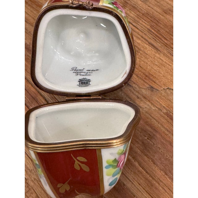Limoges, France Limoges Red Bell Pepper With Floral Panels Trinket Box by La Gloriette For Sale - Image 4 of 12