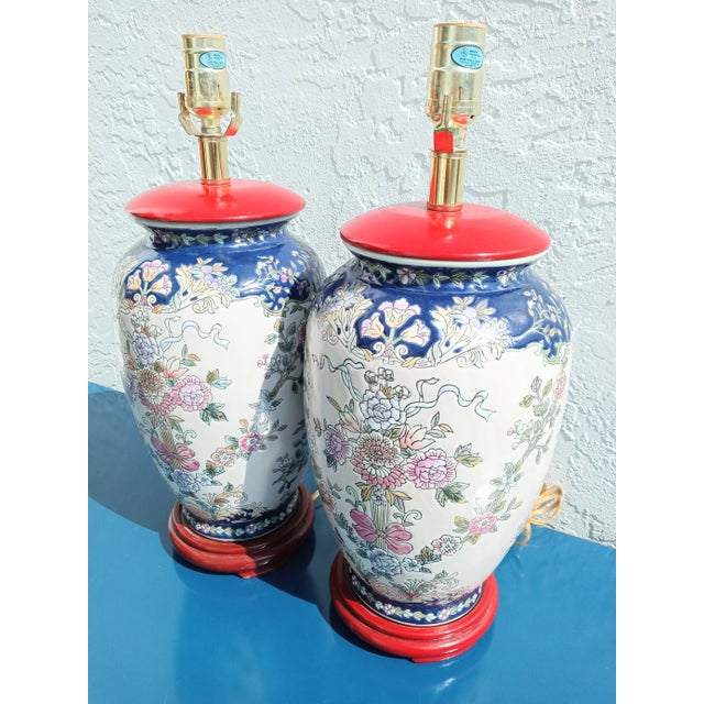 Vintage Chinoiserie Floral Red Navy Pink Ceramic Table Lamps- a Pair For Sale - Image 4 of 6