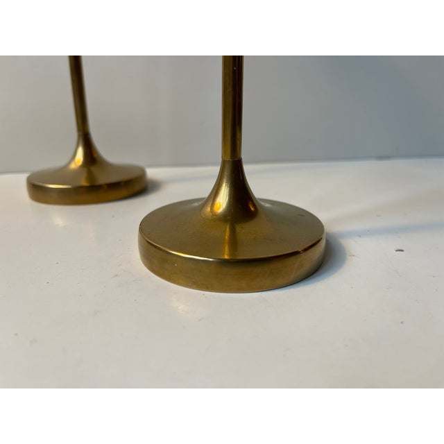 Scandinavian Modern Tulip Candlesticks in Brass, 1960s, Set of 2 For Sale - Image 6 of 8