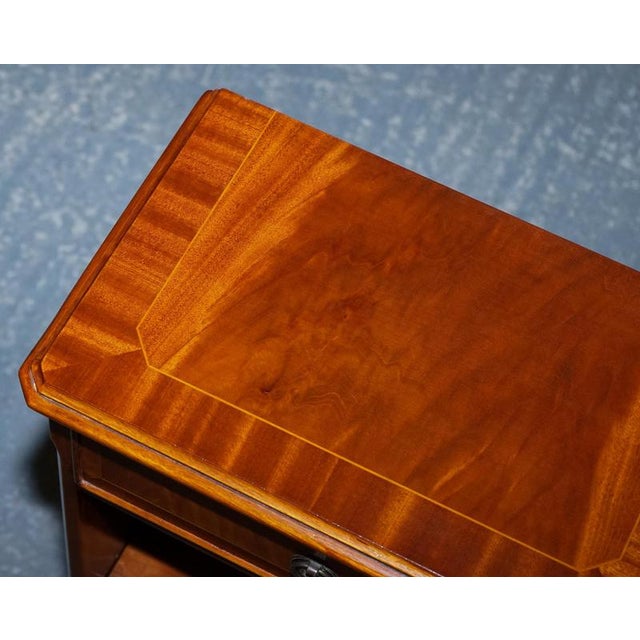 Vintage Georgian Style Walnut Nightstands, Set of 2 For Sale - Image 11 of 16