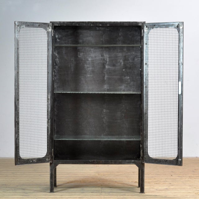 Vintage Medical Cabinet in Iron, 1970s For Sale - Image 4 of 11