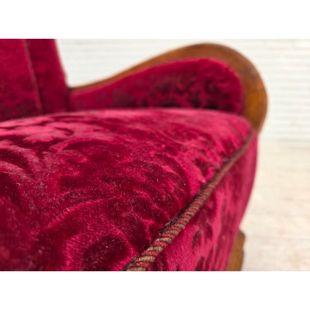 Danish Relax Armchair in Red Furniture Velour and Oak Wood, 1950s For Sale - Image 11 of 18