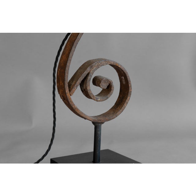 Metal Antique Quaver Table Lamp, 1900 For Sale - Image 7 of 9