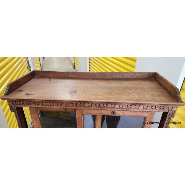 Antique Carved Quartered Oak Paine's Furniture Sliding Glass Door Bookcase C1890-1910 For Sale - Image 18 of 18