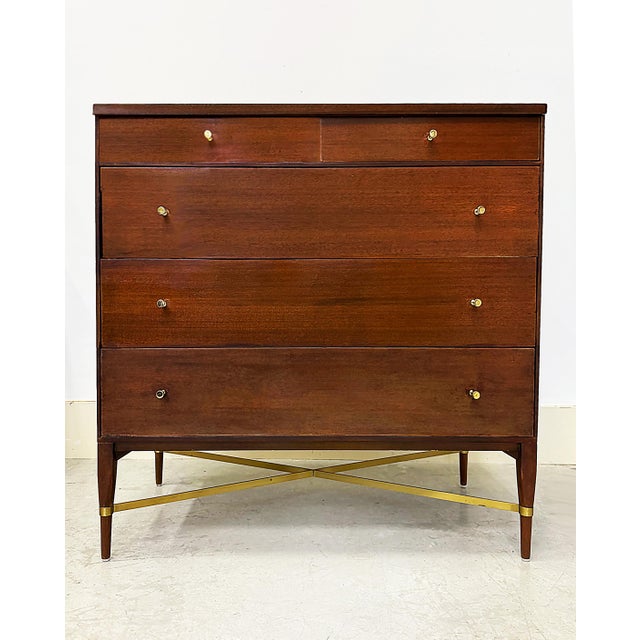 Paul McCobb Calvin Mid-Century 5-Drawer Chest, Brass Stretcher, Labeled For Sale In Miami - Image 6 of 9