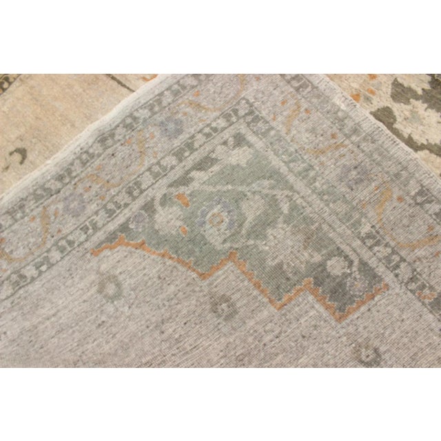 Gray Vintage Turkish Oushak Rug With Floral Medallion Design in Light Tones For Sale - Image 8 of 9