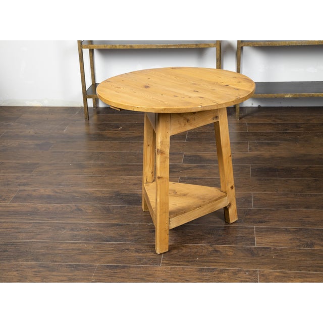 English 19th Century Pine Cricket Table with Circular Top and Triangular Shelf For Sale In Atlanta - Image 6 of 9