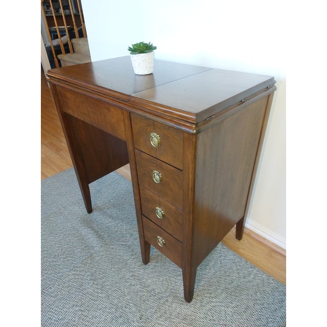 Art Deco Vintage Sears Kenmore Sewing Machine & Folding Cabinet | Complete With Original Accessories For Sale - Image 3 of 11