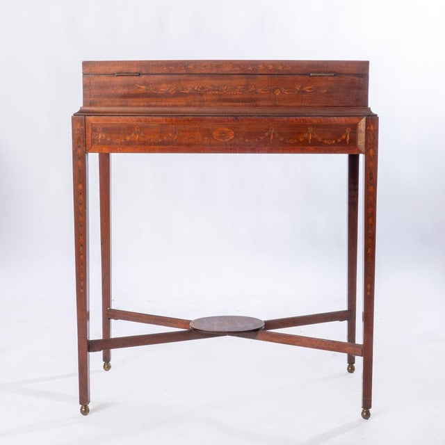 Early 20th Century Wonderful Inlaid Mahogany Vitrine For Sale - Image 10 of 18