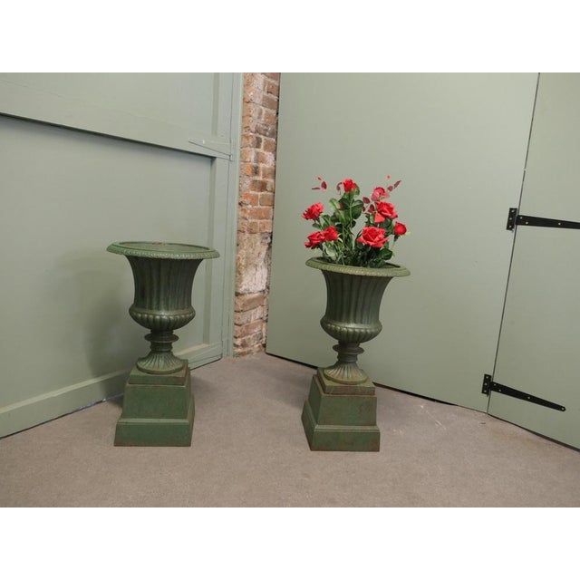 Vintage Cast Iron Garden Planters, 1960, Set of 2 For Sale - Image 3 of 8