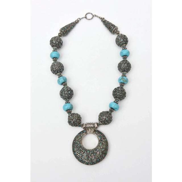 Indian Turquoise and Silver Blackened Metal Necklace With Circular Pendant and Toggle Bracelet Indian Style Set Of For Sale - Image 3 of 8