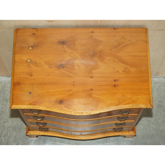 Vintage Wide Burr & Burl Yew Wood Chest of Drawers, Set of 2 For Sale - Image 11 of 18