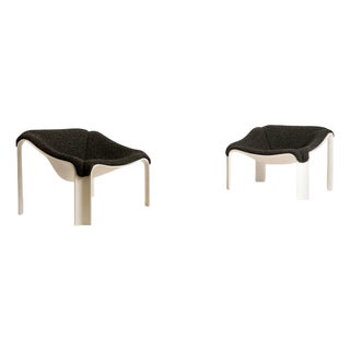 F300 Armchairs by Pierre Paulin for Artifort, 1964, Set of 2 For Sale