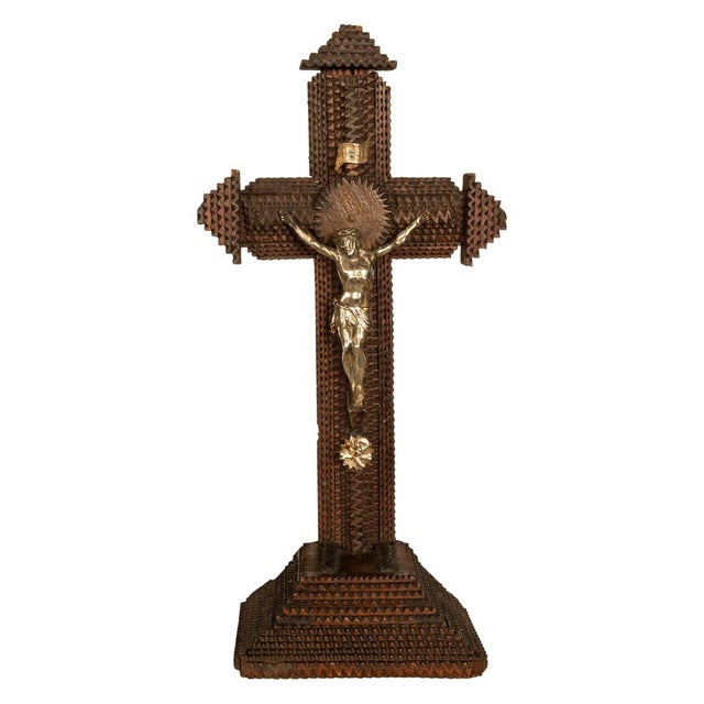 1900 - 1909 Antique American Tramp Art Carved Wood Crucifix John Zadora Pennsylvania 1900 For Sale - Image 5 of 17