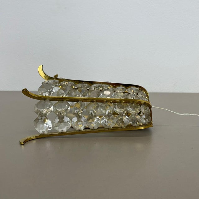 Vintage Austrian Wall Light in Brass and Crystal Glass from Bakalowits & Söhne, 1950s For Sale - Image 4 of 16