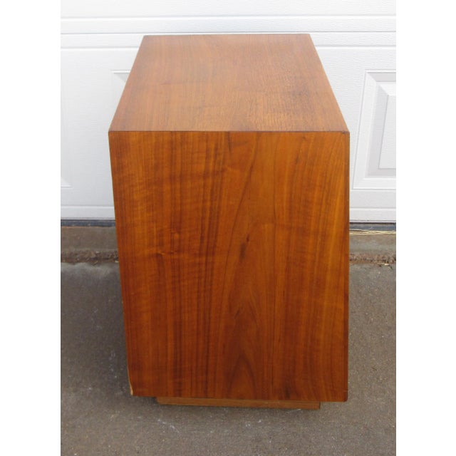 Mid 20th Century 1960 Kipp Stewart Drexel Declaration Walnut Nightstand End Table For Sale - Image 5 of 18